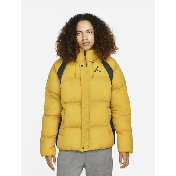 Yellow Jordan Puffer JACKET JORDAN M J ESS PUFFER JKT (DA9806-781